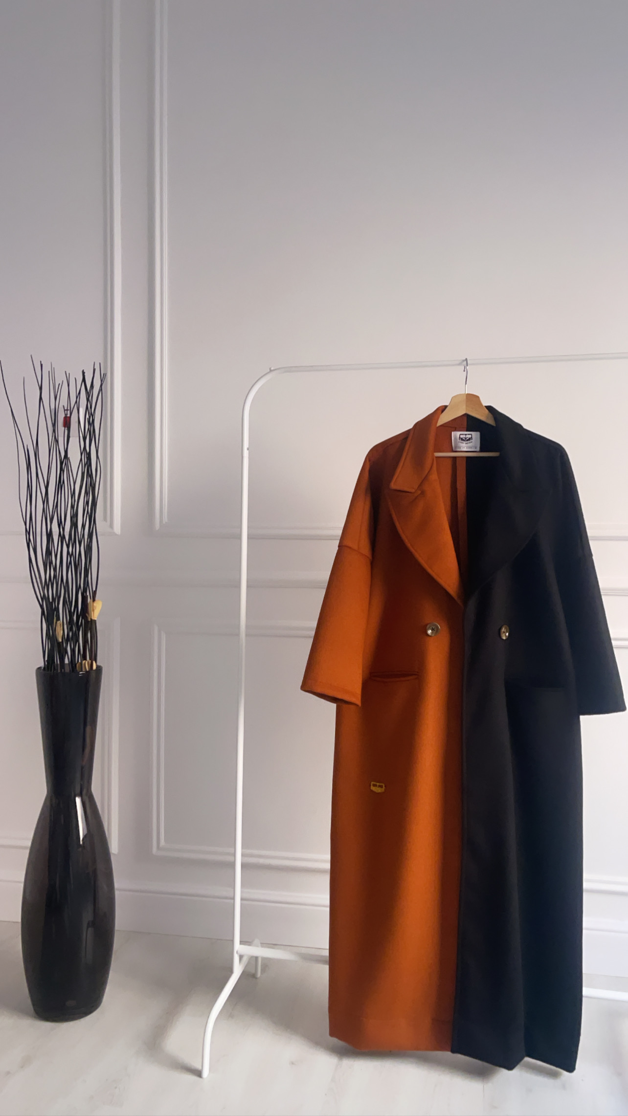 AD3AFB39-DC11-4797-85A4-485B5B610418