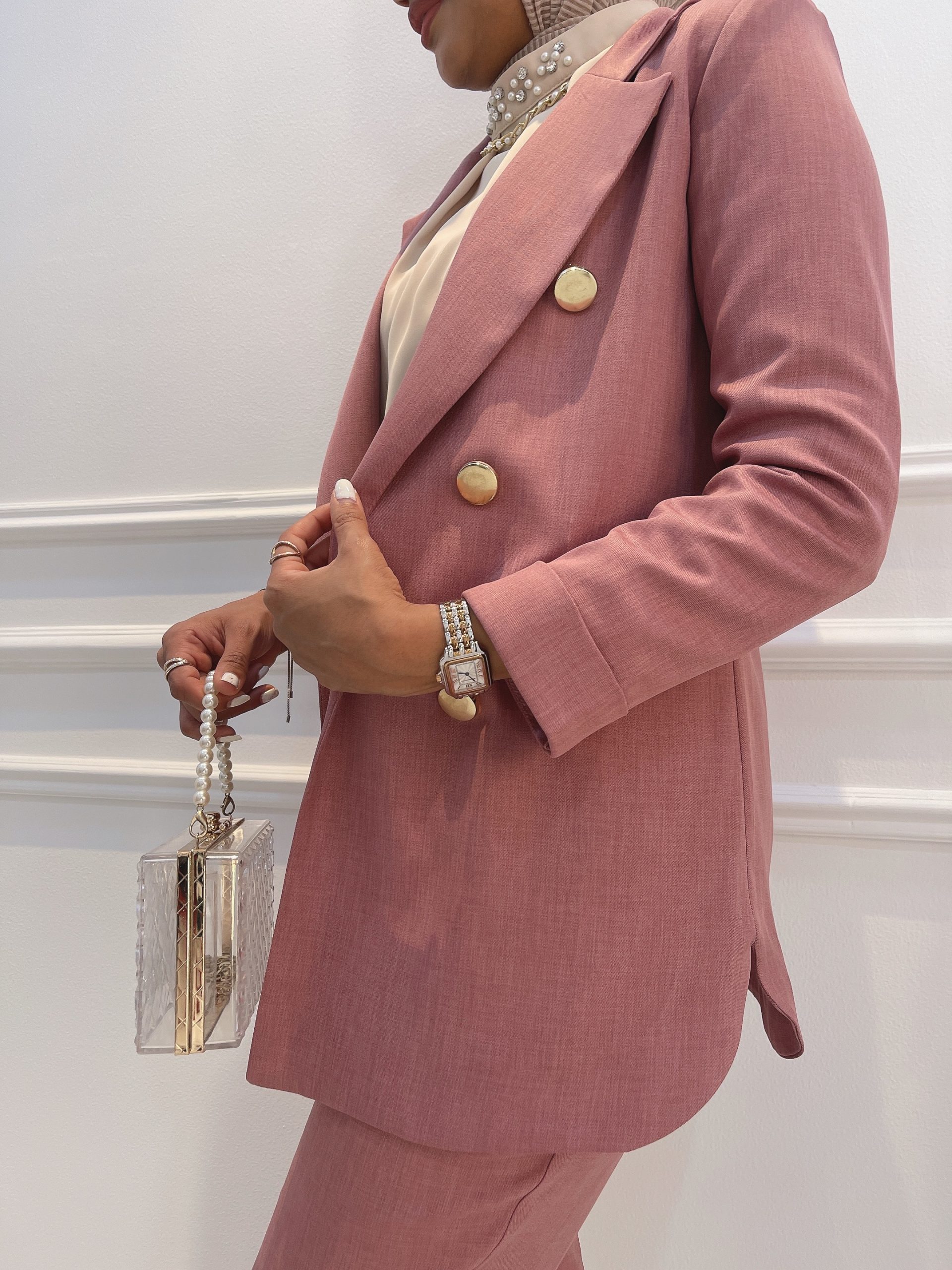 0254BD25-76F9-4395-B22E-112F0427059B