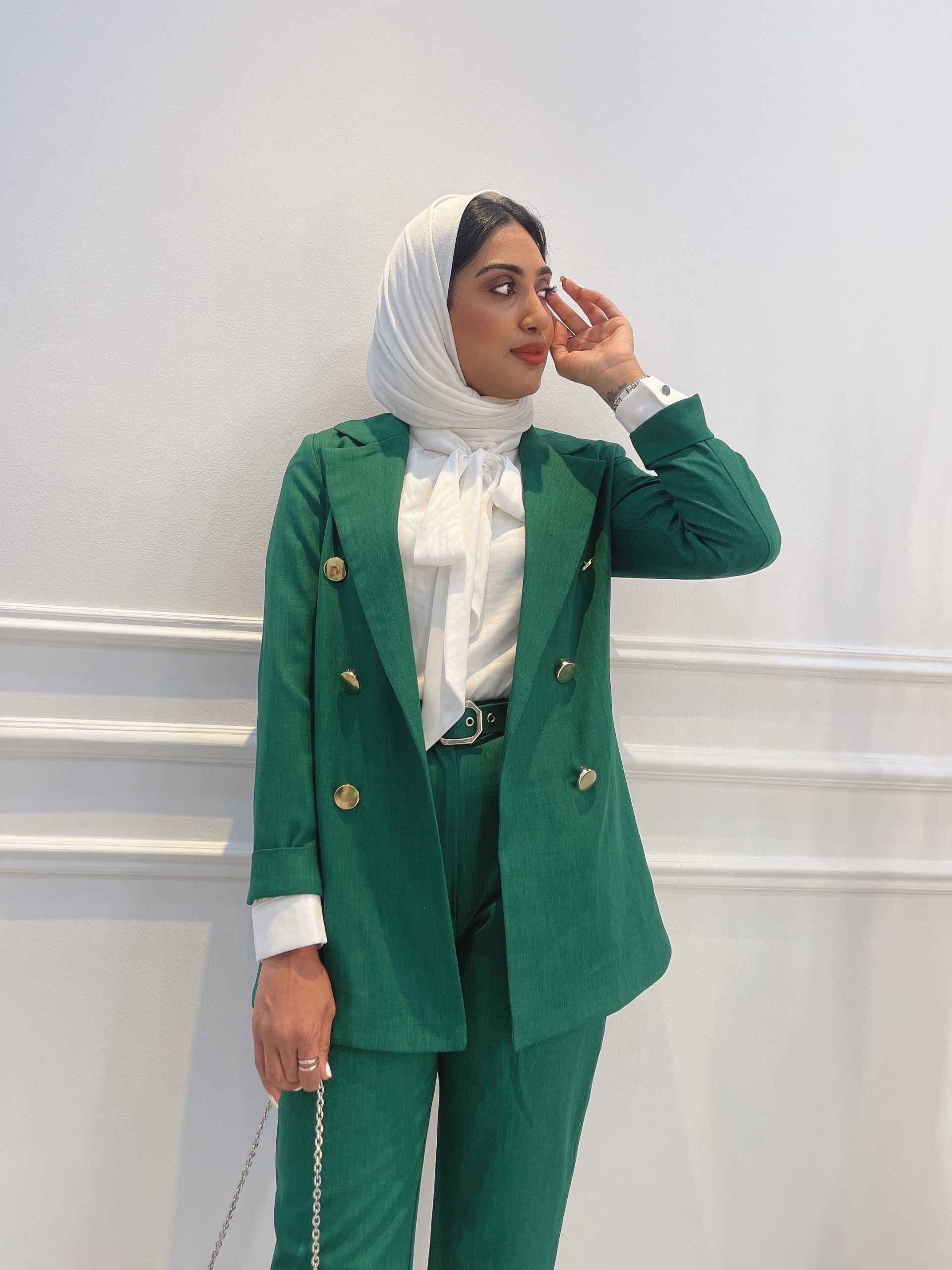 058534FB-54F3-4102-A9D8-2366F63777FC