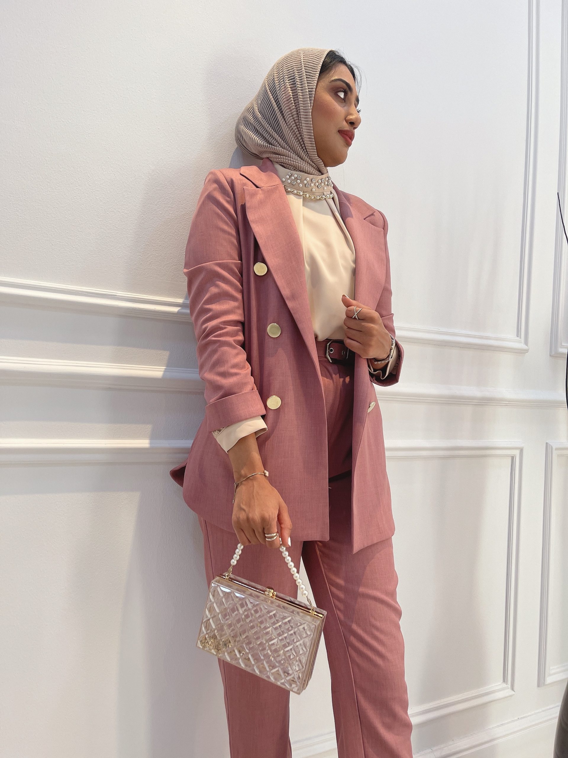 59E460DA-1A5F-4DCD-BC1E-1FAE5426768D