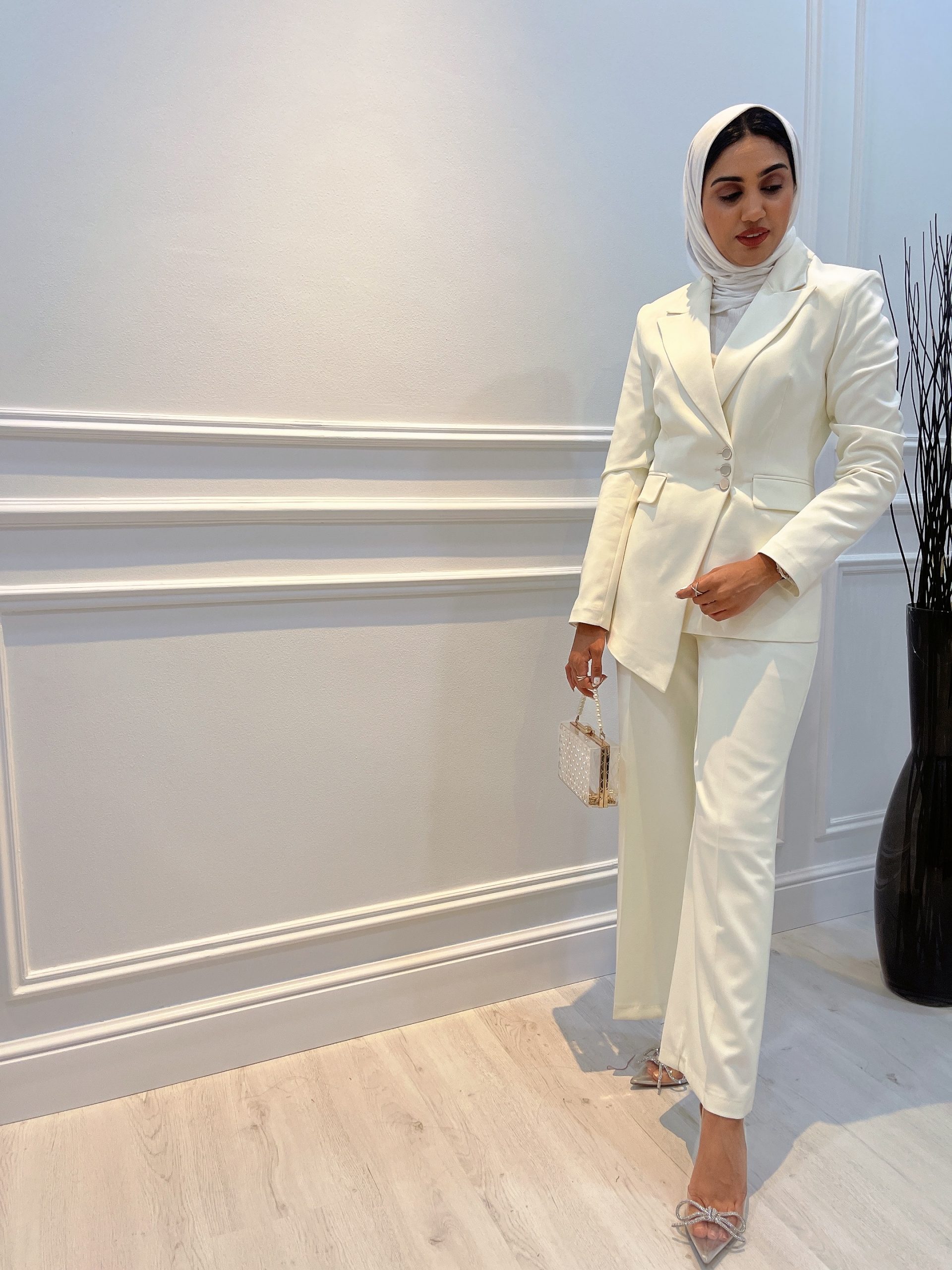 6F39F302-D395-47B2-84B3-02DB089E81F8