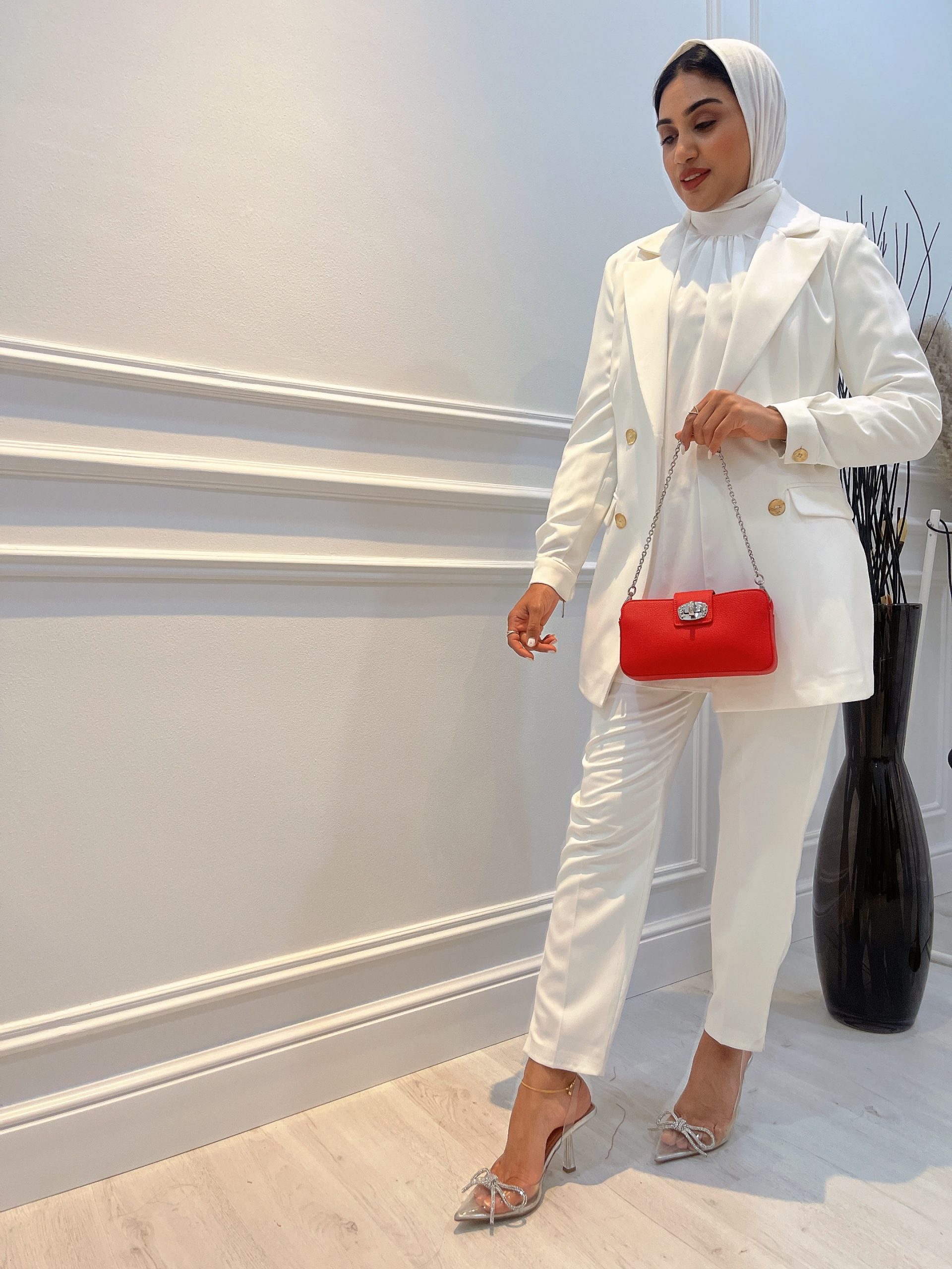 83D3D7C0-6984-4F1F-BEAB-506206CE676C