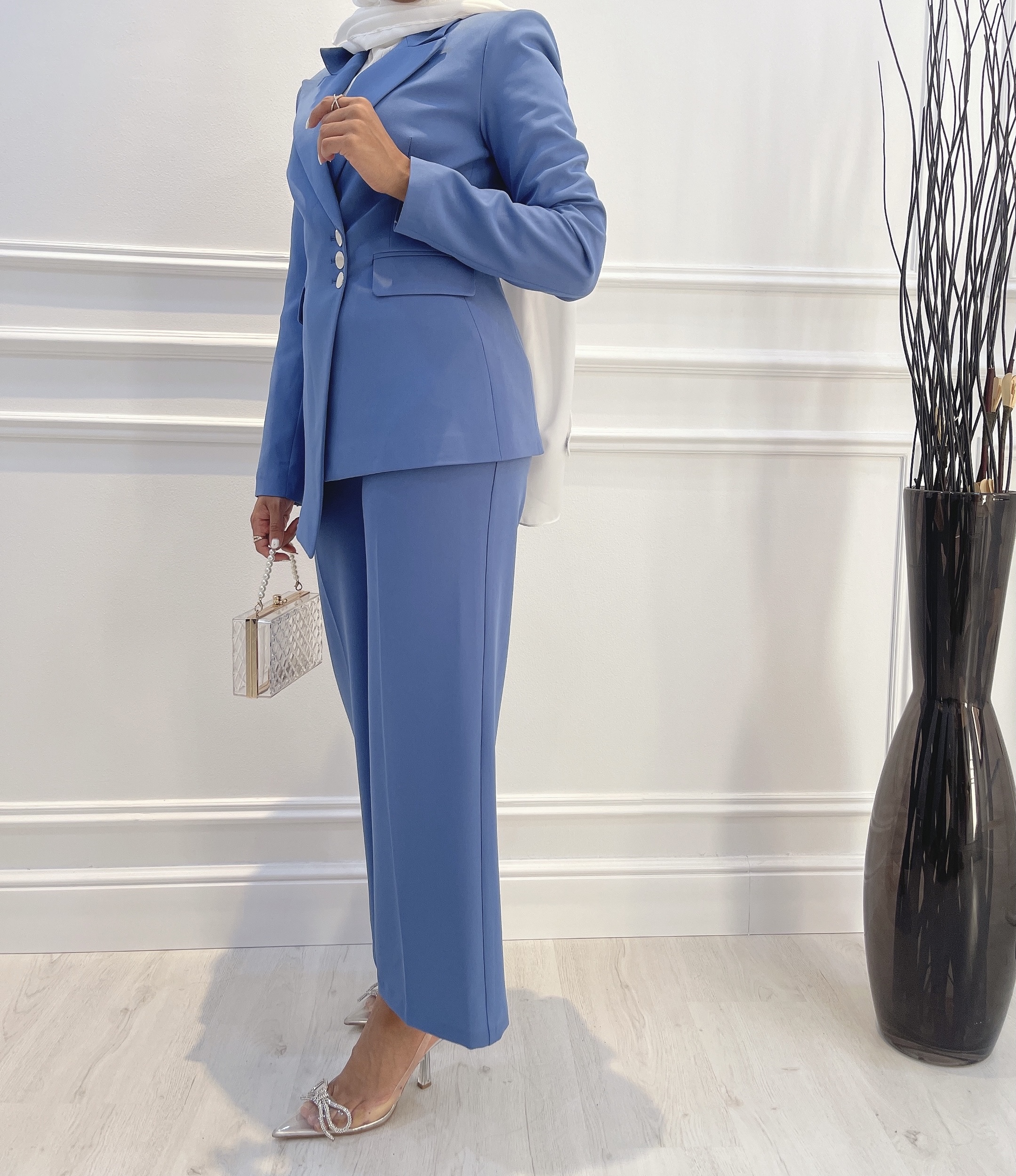 8410712A-662B-488B-B954-9BF8CF3041D0