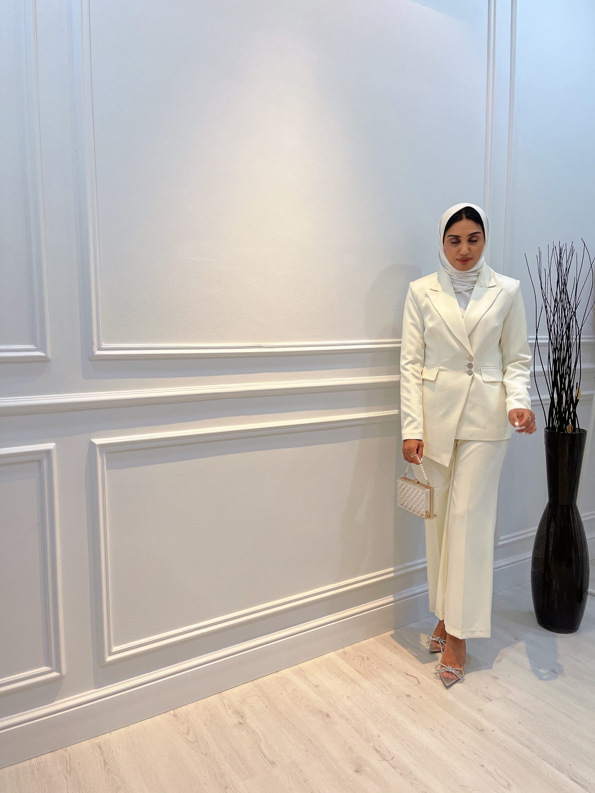 B2CA3EB9-323F-4418-A431-00C9F6DD60CB