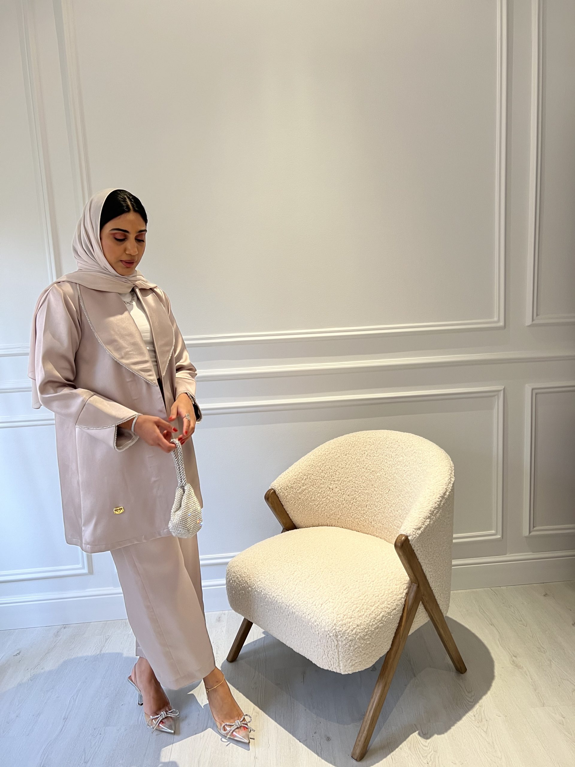 89692320-7452-41A1-9288-B7A3085F824B