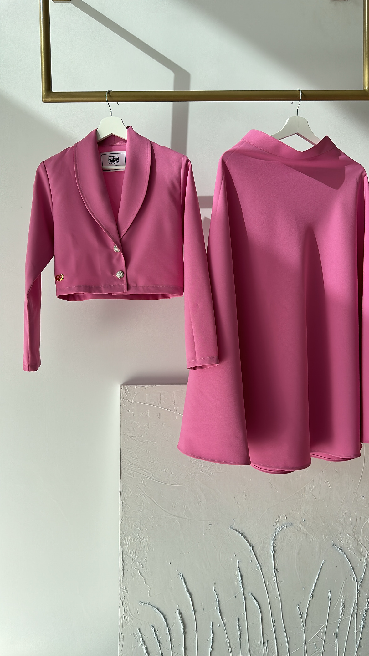 BDA7C0E0-E4F3-494A-84FD-23229E846069